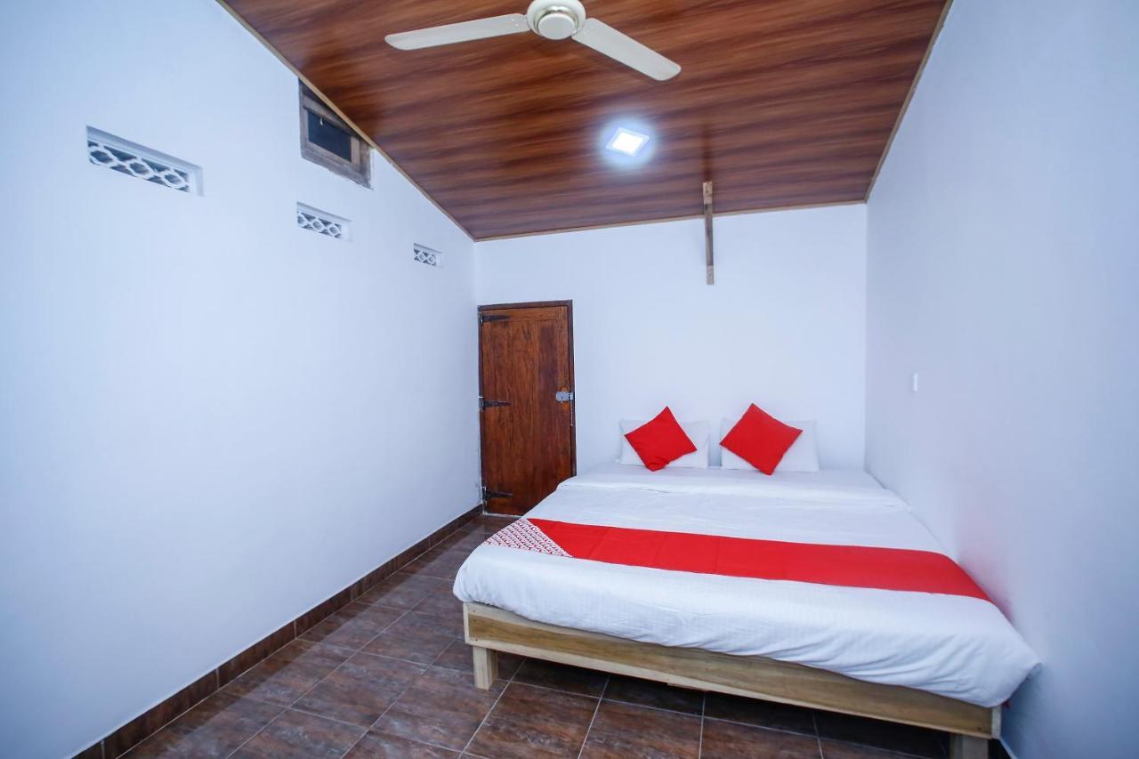 Pearl Inn Green Нилавели Екстериор снимка